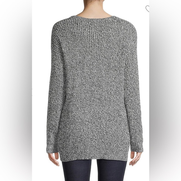 Sweater from Hudson’s Bay - Picture 6 of 6